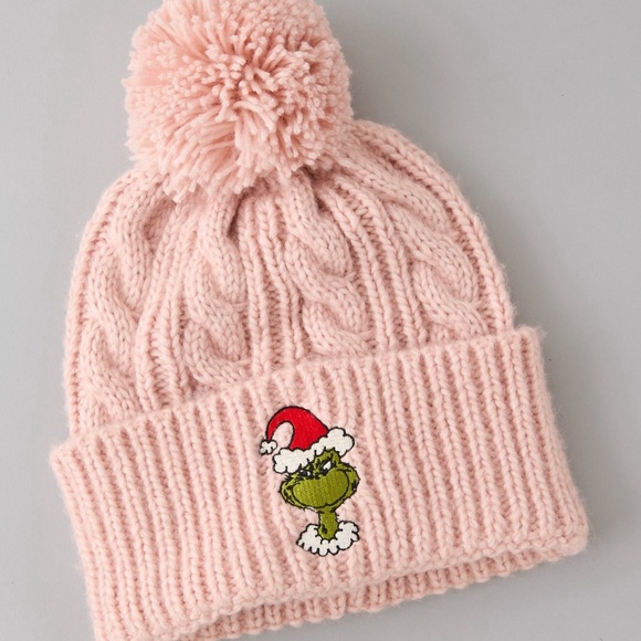 American Eagle Outfitters Accessories - AE Beanie, NWT! Cross listed on Mercari and Curtsy!